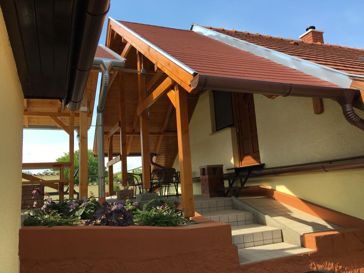 Villa Teleki Exterior photo